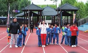 差距巨大 广东双小外合砍57分