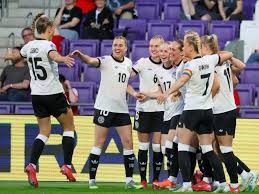 [中超]刘若钒精准斜传 李新翔垫射破门